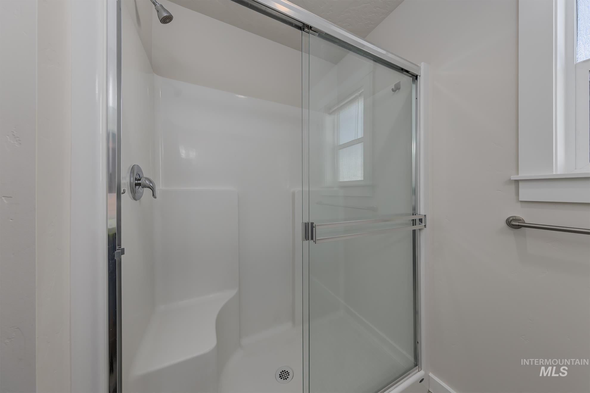 426 Stagecoach Ave Property Photo 21