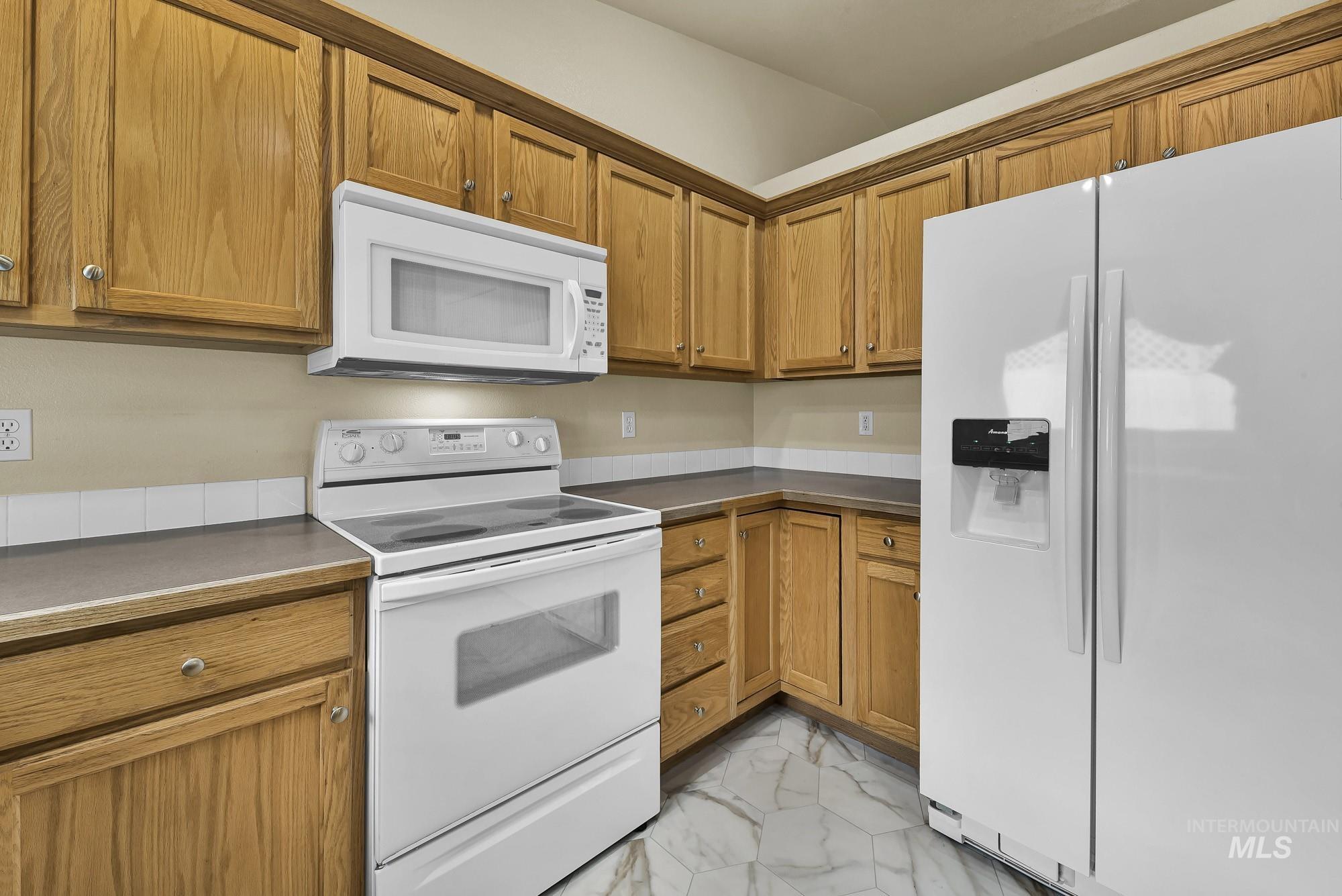 432 N David Frost St Property Photo 10