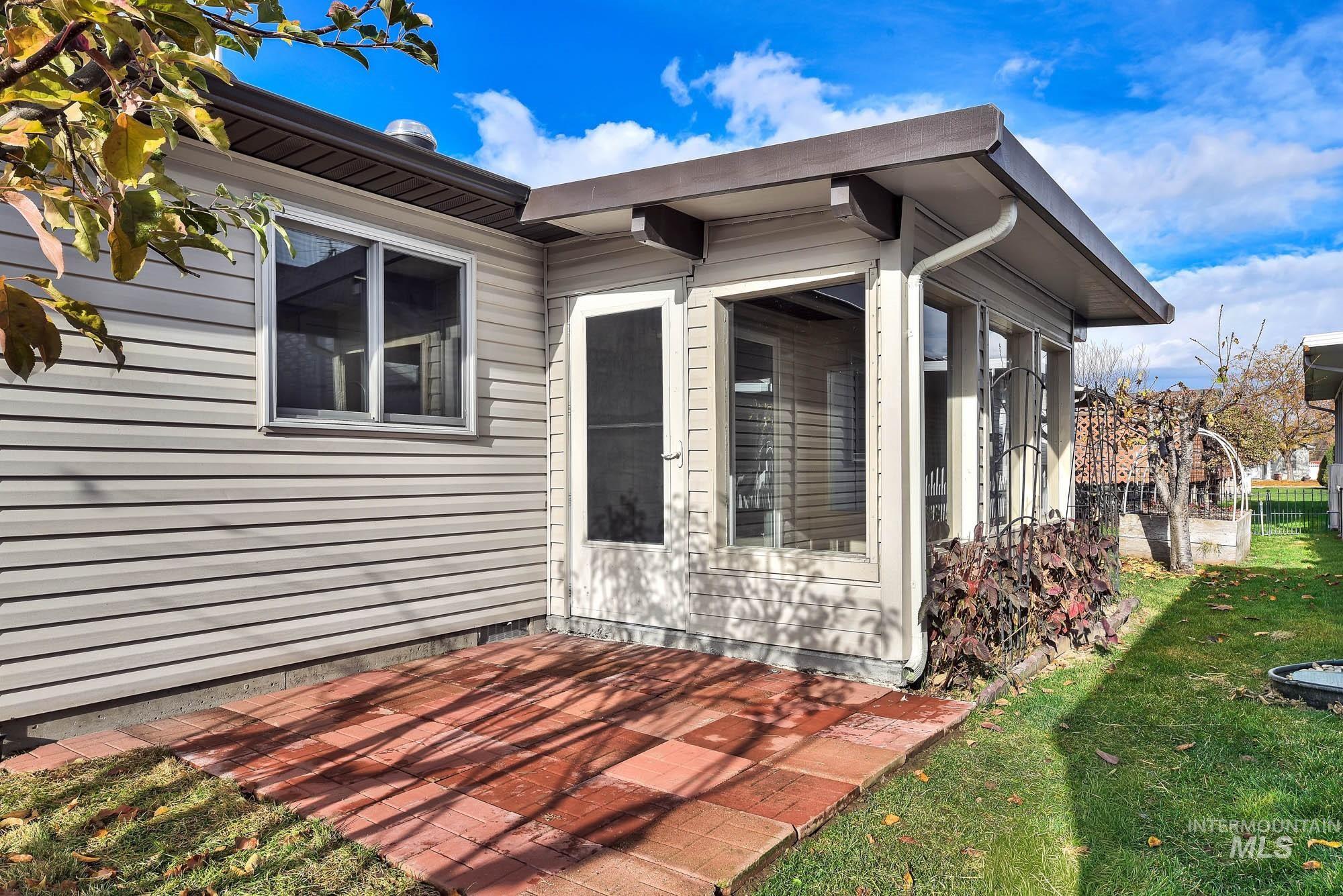 432 N David Frost St Property Photo 15