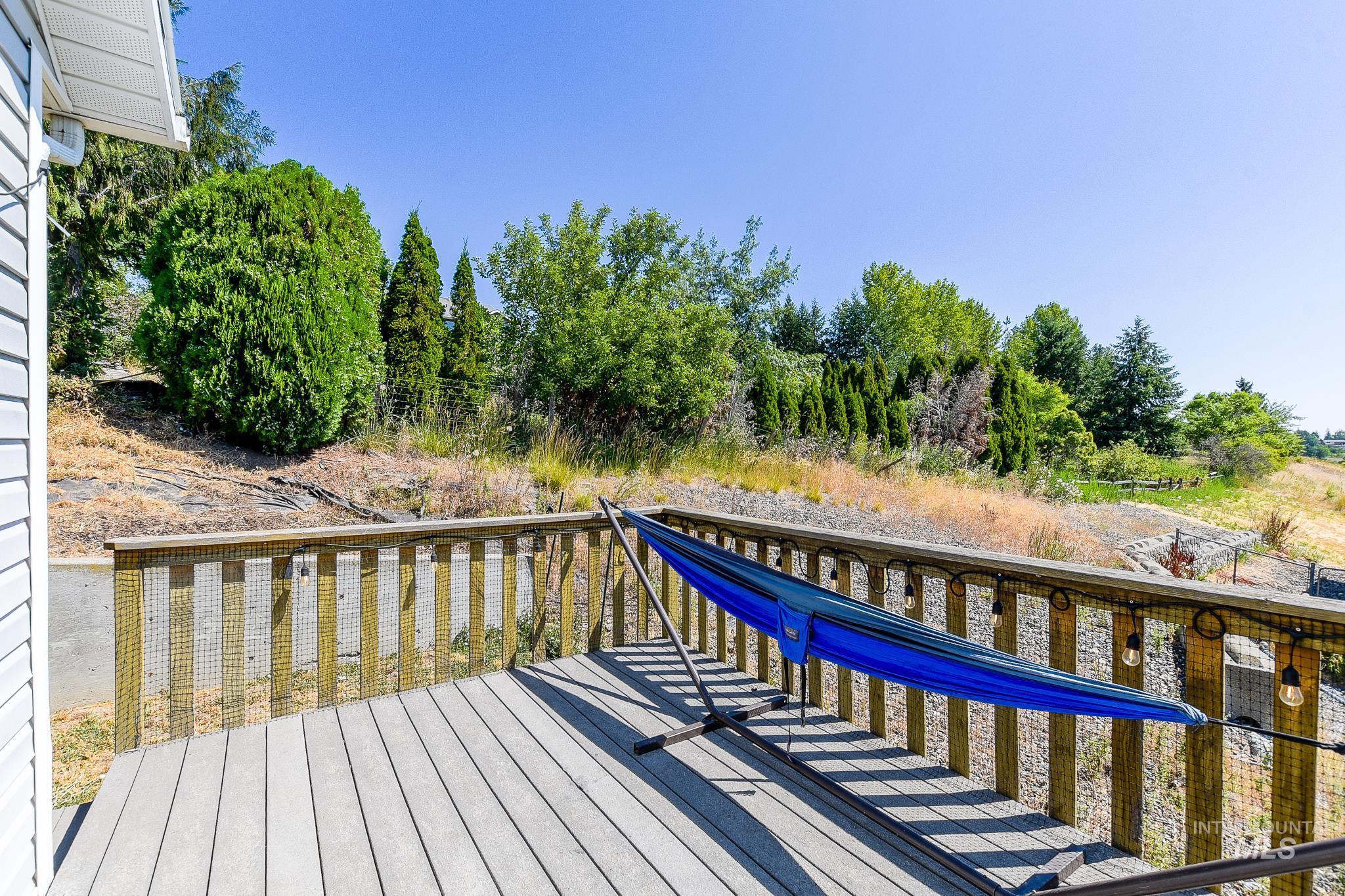 1008 Jefferson Ct Property Photo 39