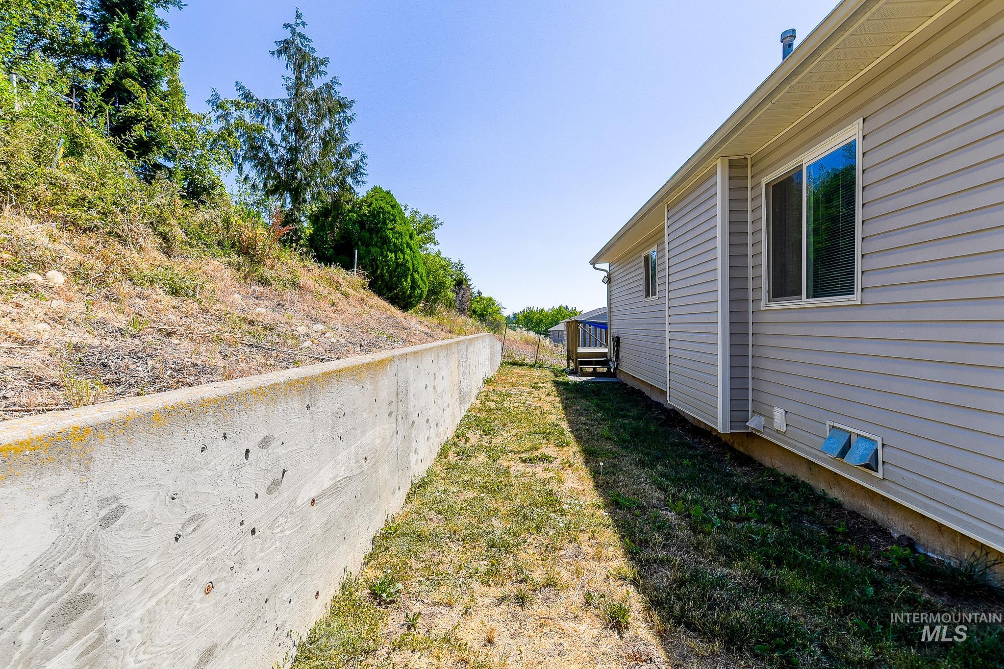 1008 Jefferson Ct Property Photo 41