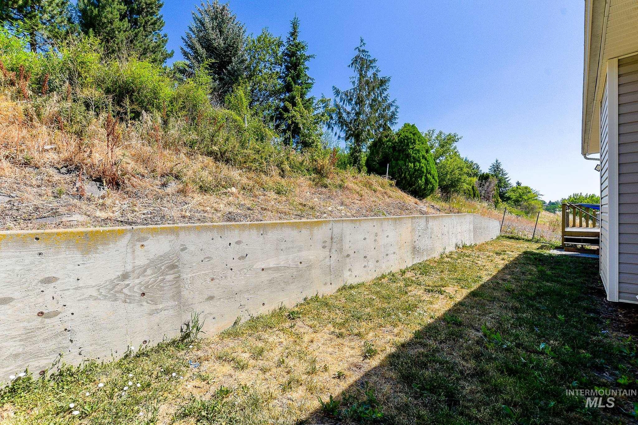 1008 Jefferson Ct Property Photo 42