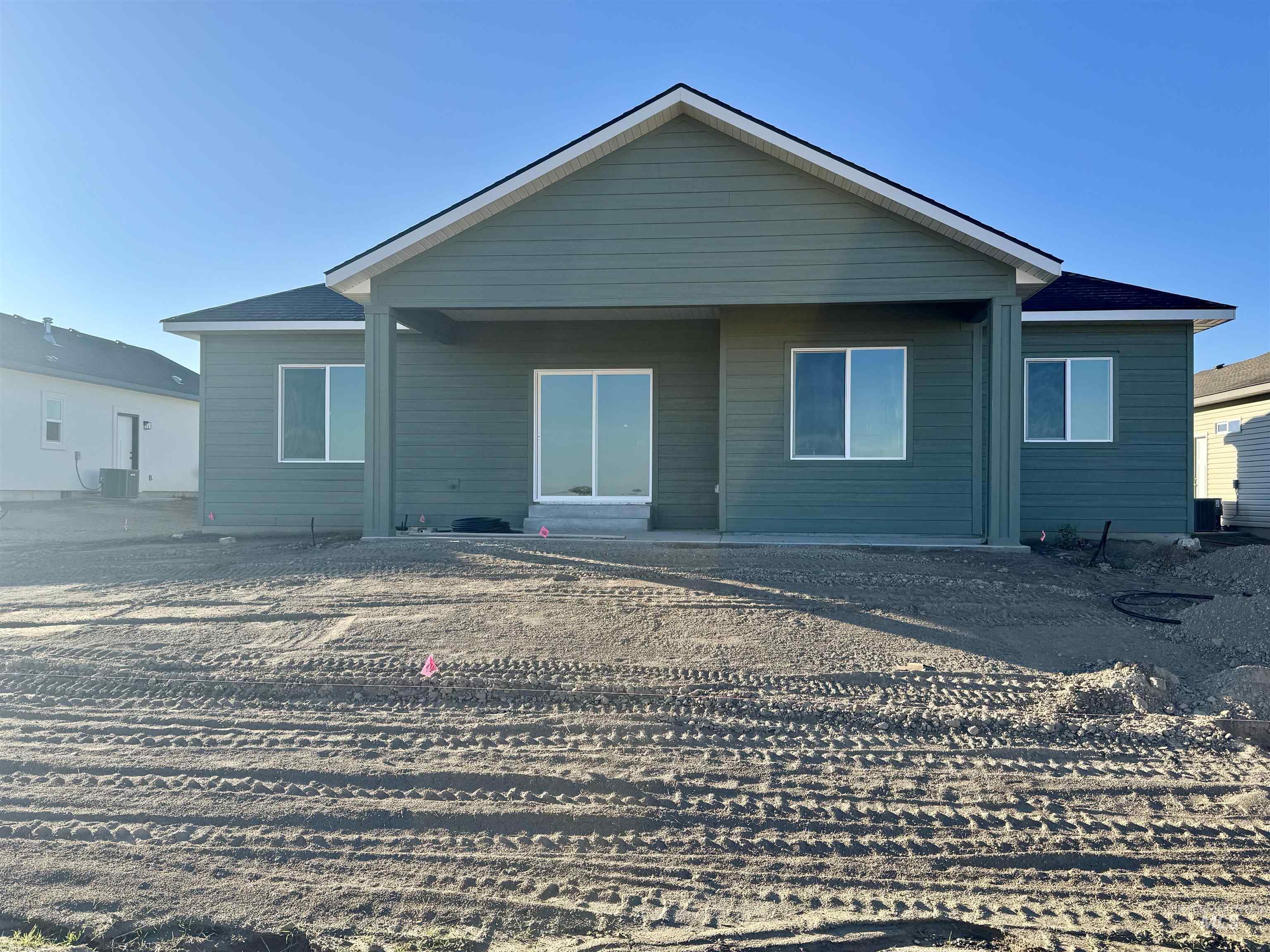 906 23rd Ave E Property Photo 29