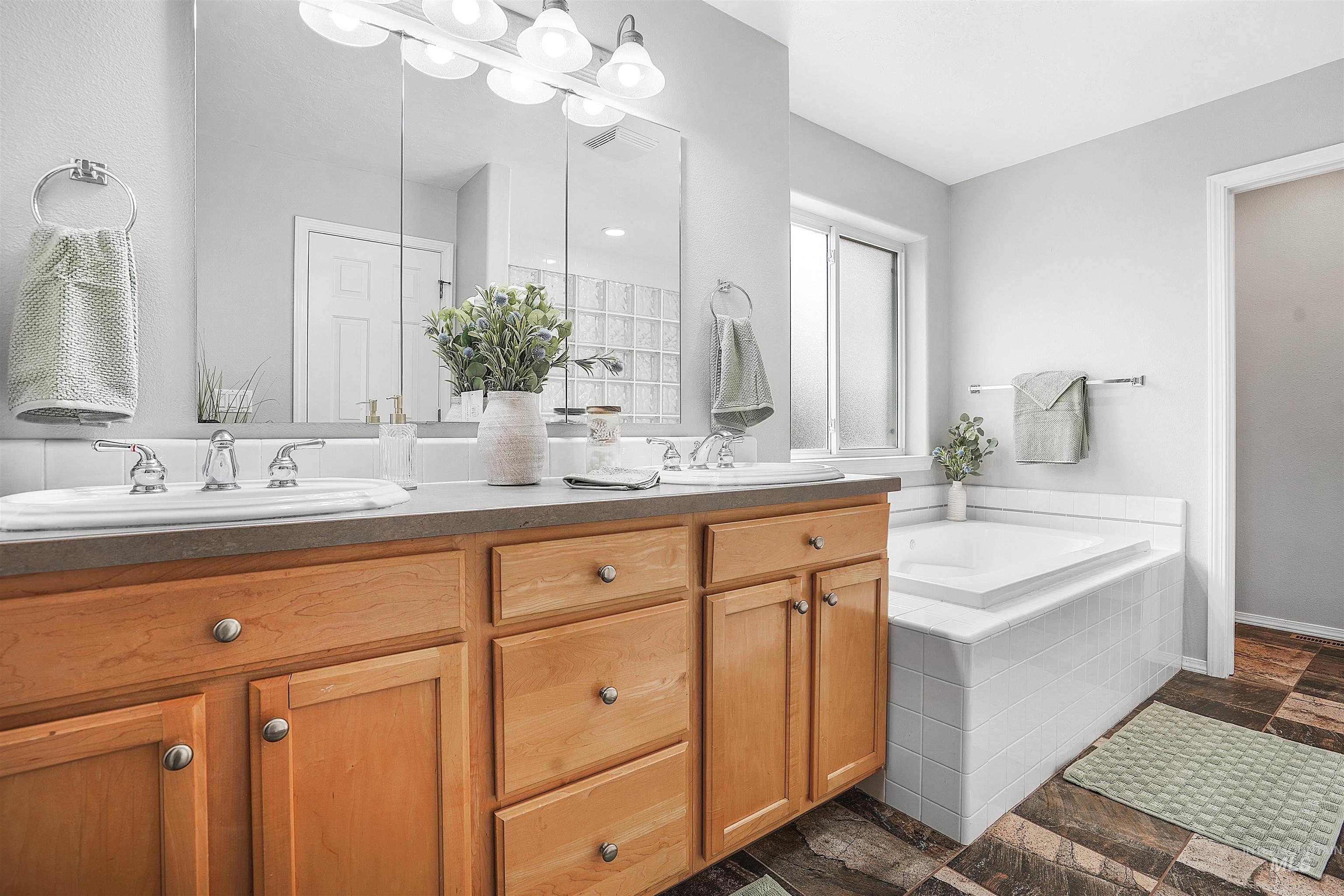 1239 Brundage Circle Property Photo 12