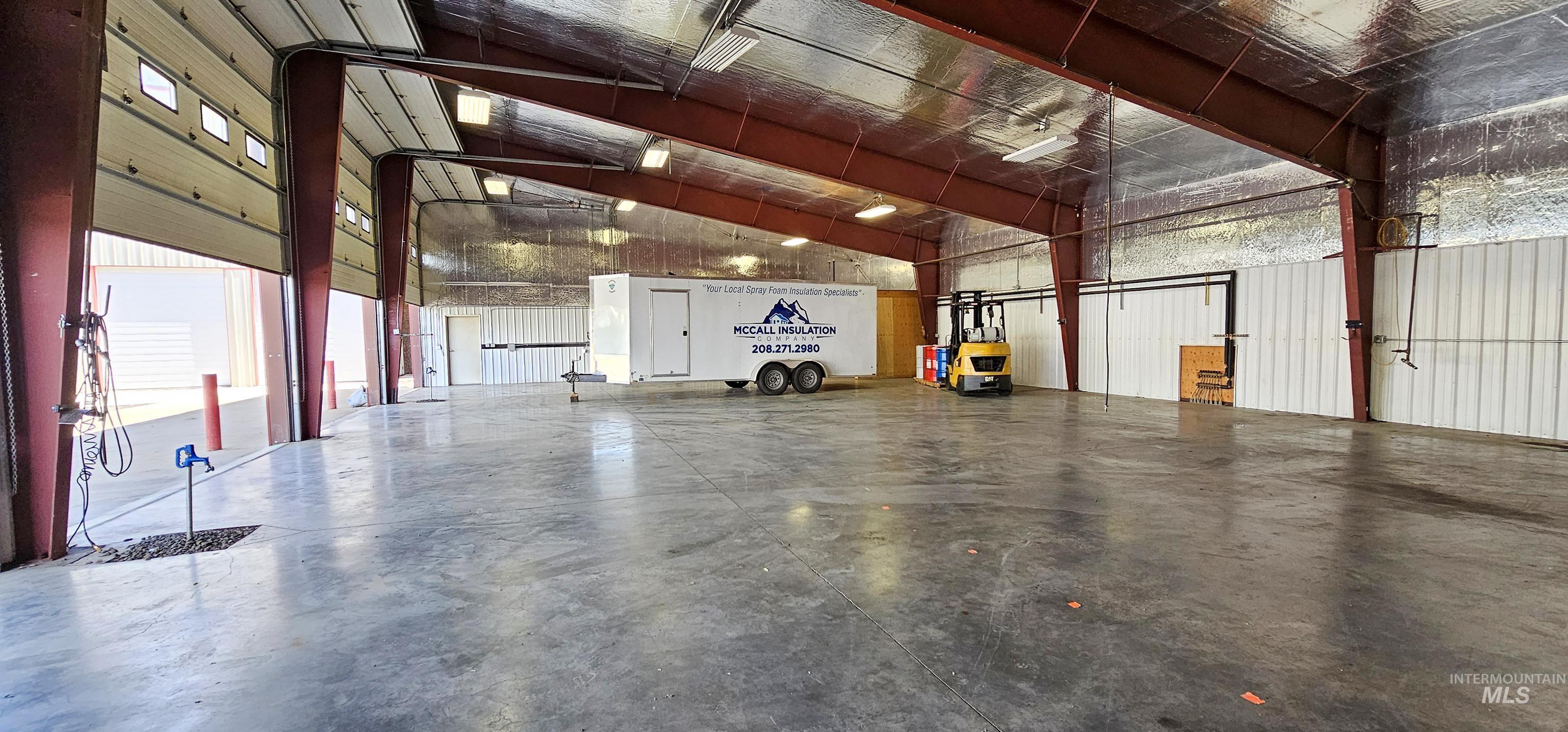 30 S Commercial St Property Photo 16