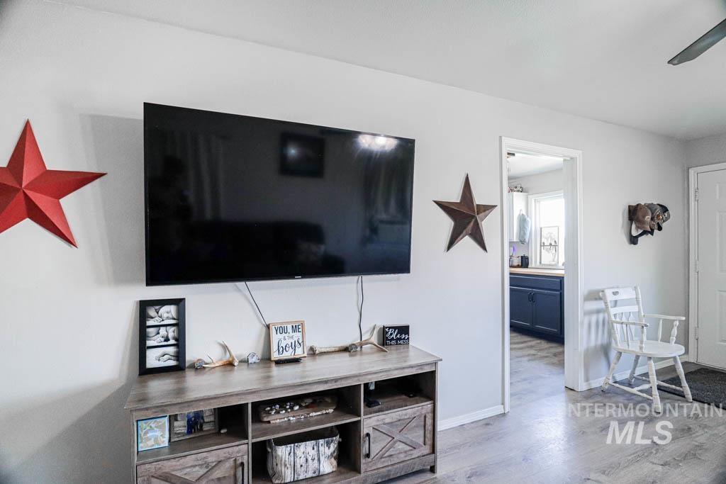 140 N Iowa Ave Property Photo 11