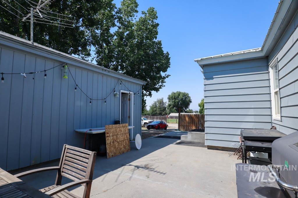 140 N Iowa Ave Property Photo 27