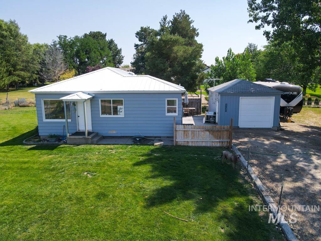 140 N Iowa Ave Property Photo 29