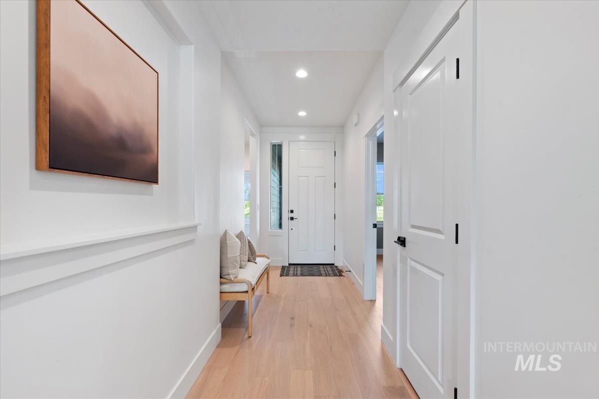 2206 N Hurtsville Ave. Property Photo 4