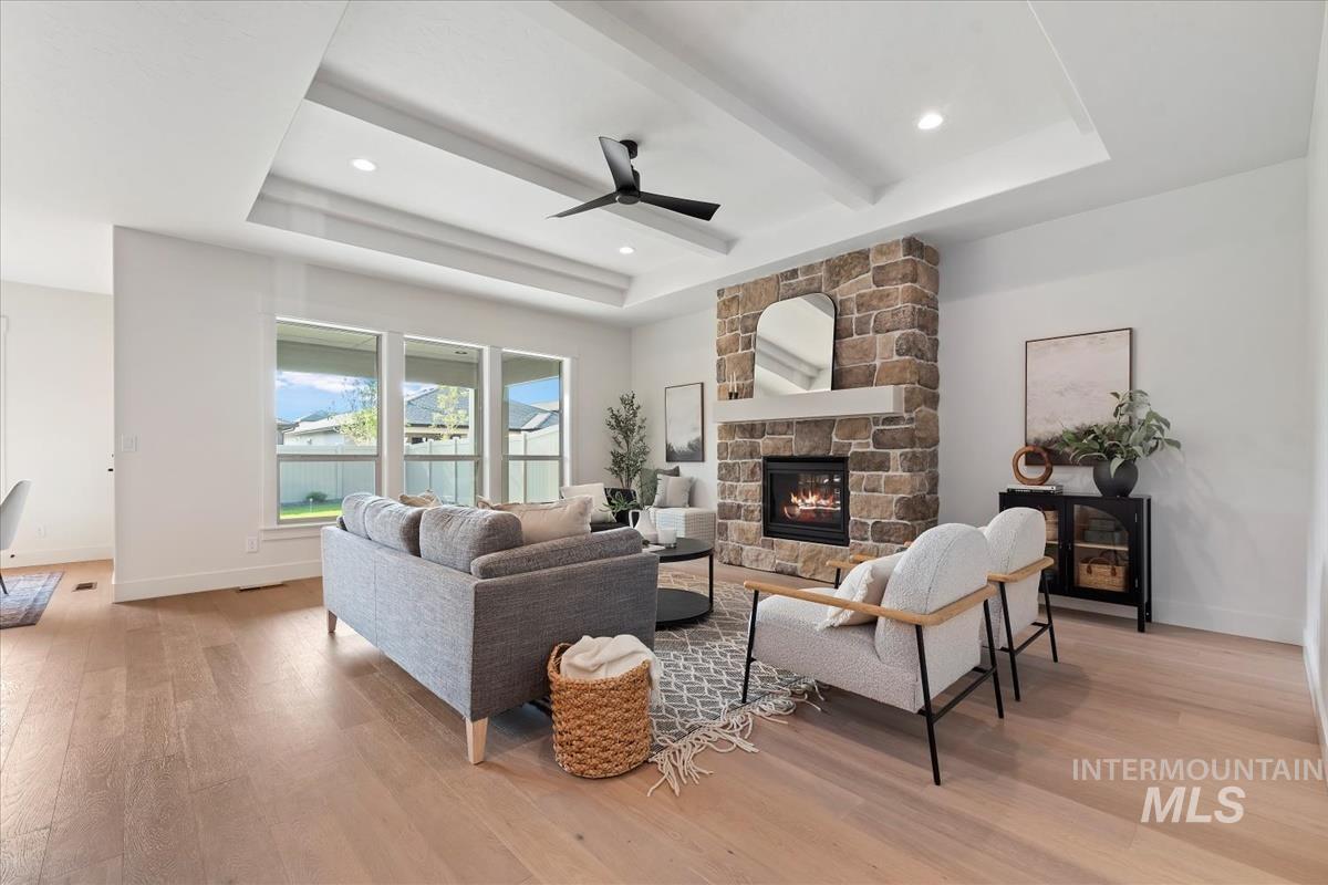 2206 N Hurtsville Ave. Property Photo 5