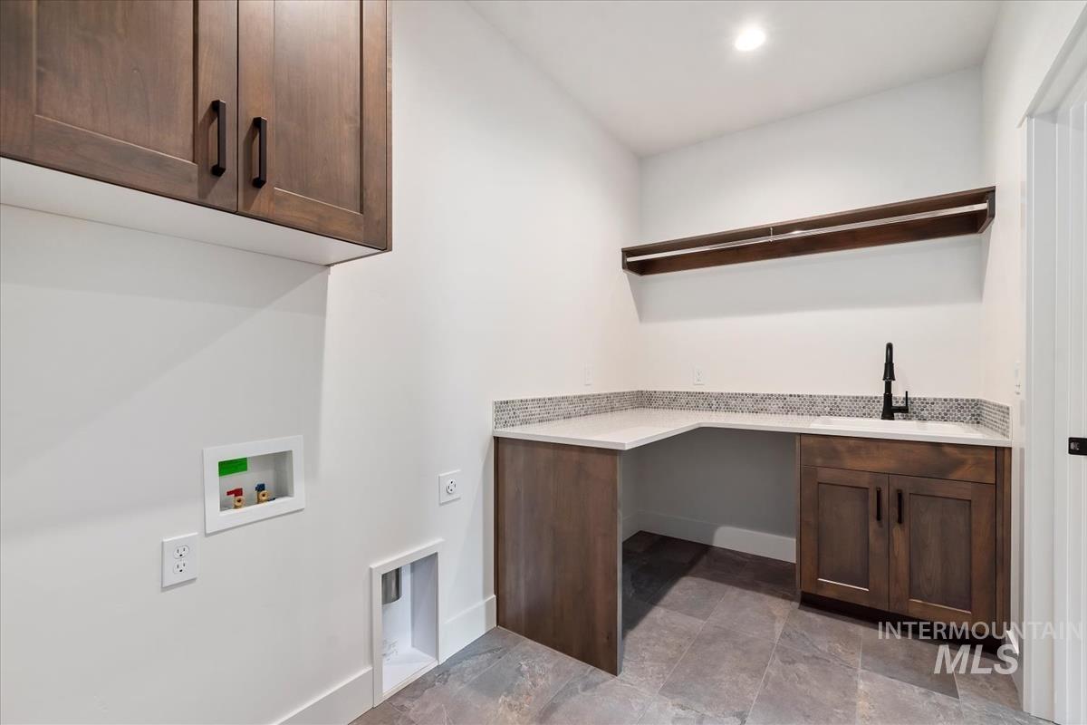 2206 N Hurtsville Ave. Property Photo 26