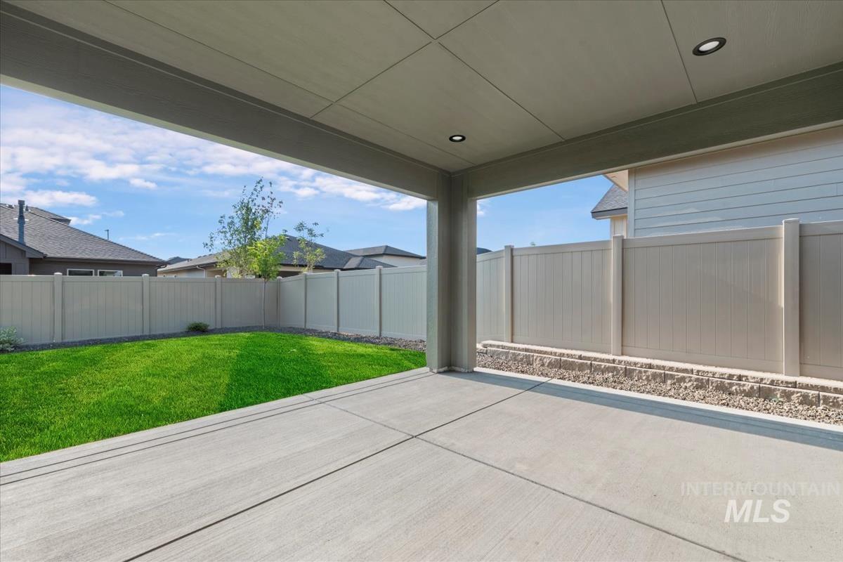 2206 N Hurtsville Ave. Property Photo 36