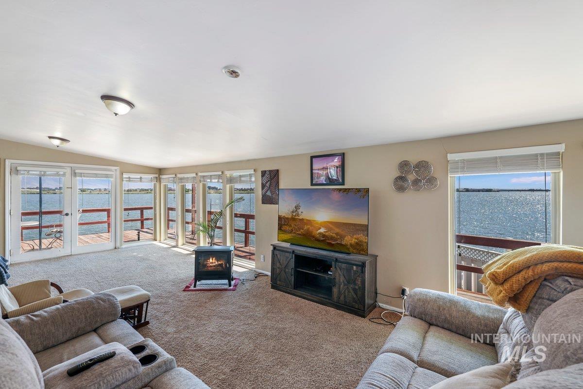 1801 Y Street Property Photo 6