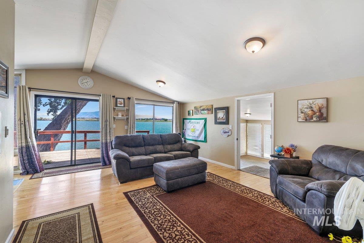 1801 Y Street Property Photo 9