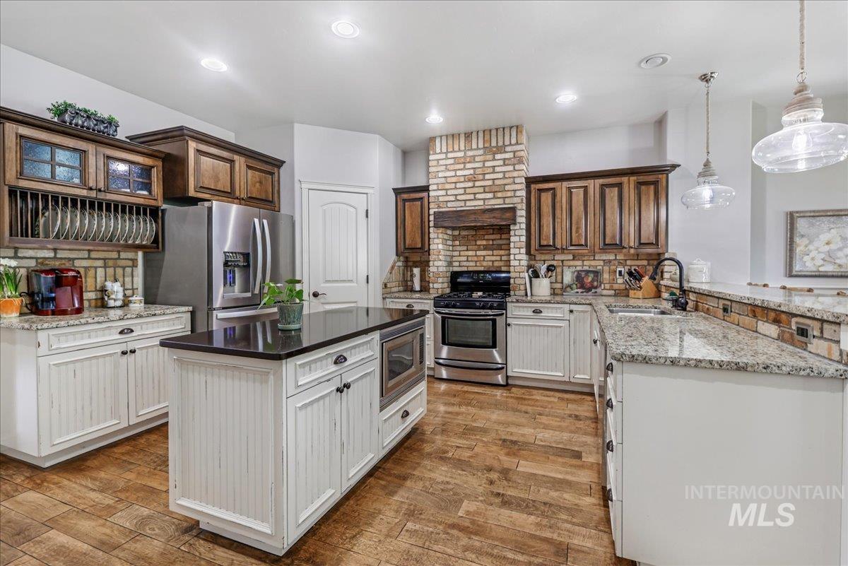 2757 Carriage Way Property Photo 14