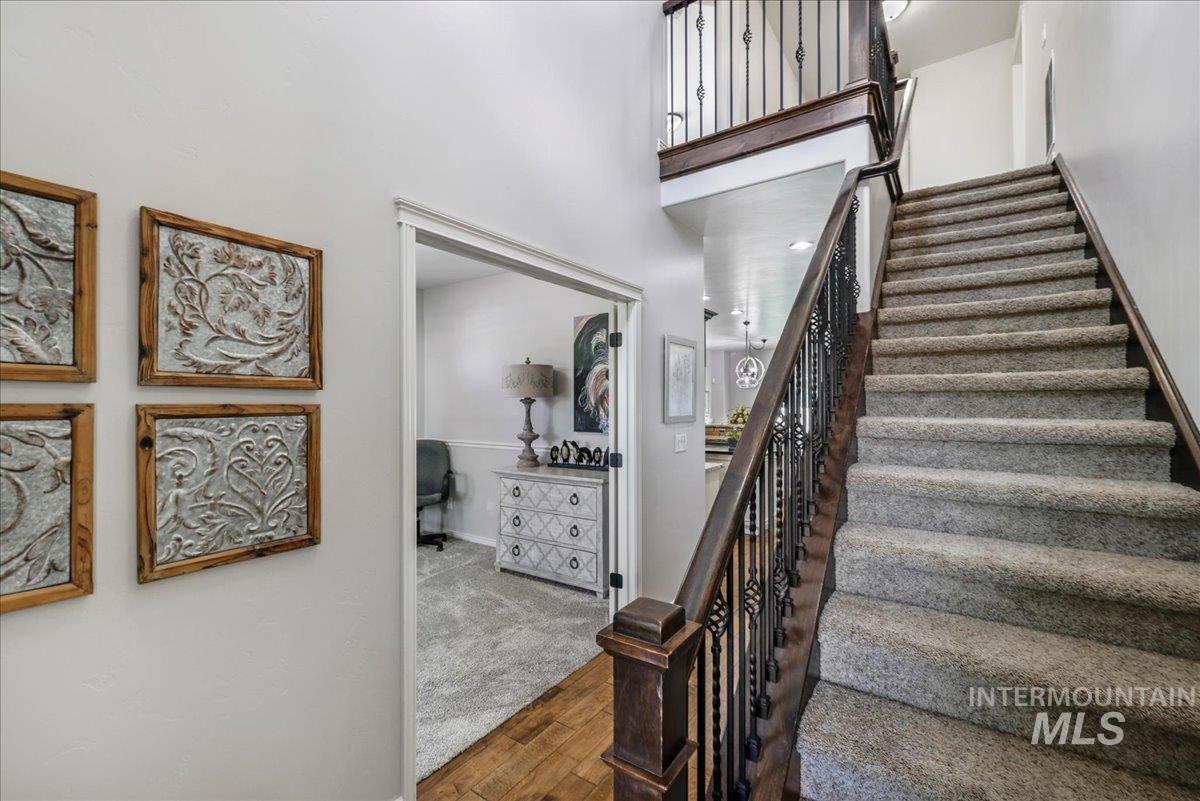 2757 Carriage Way Property Photo 29