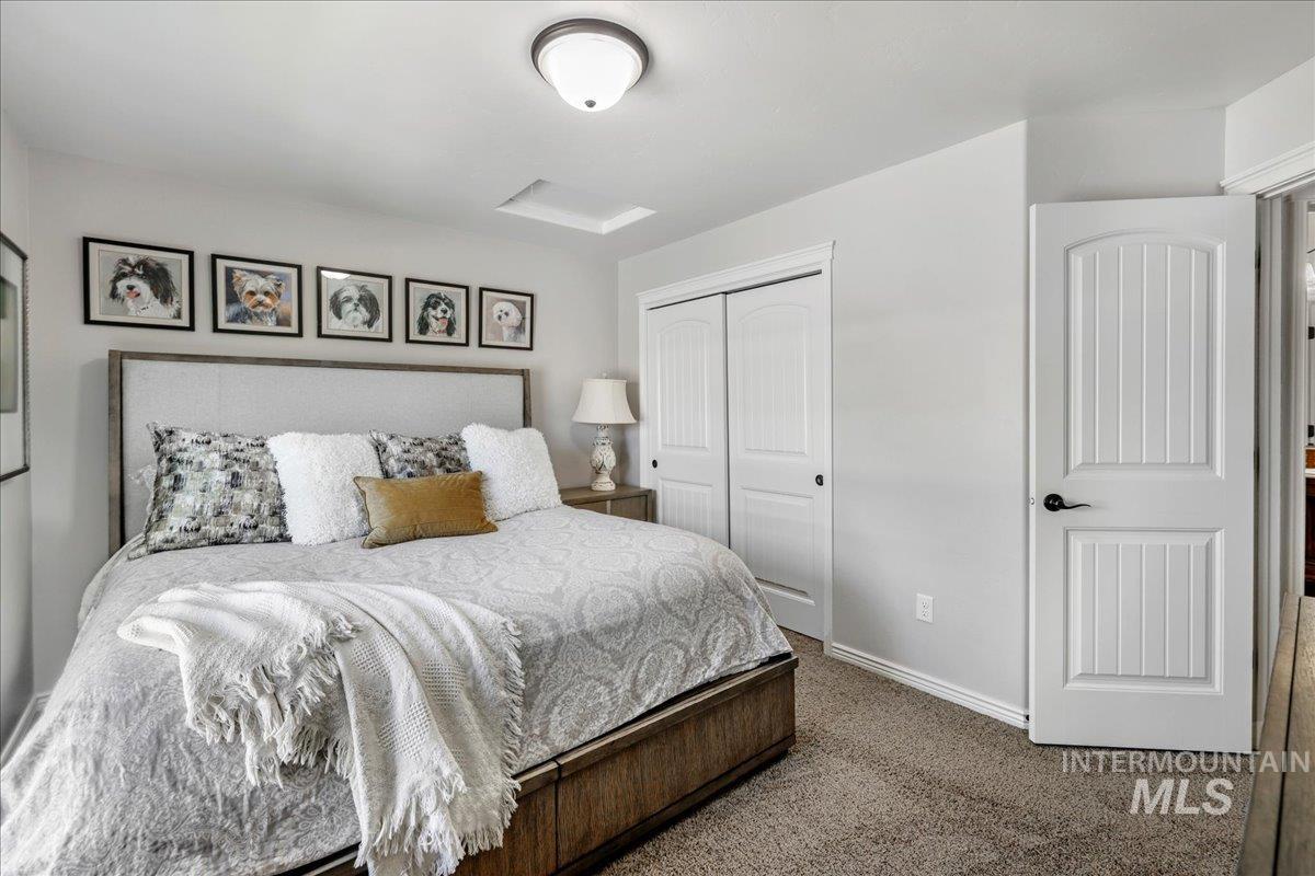 2757 Carriage Way Property Photo 31