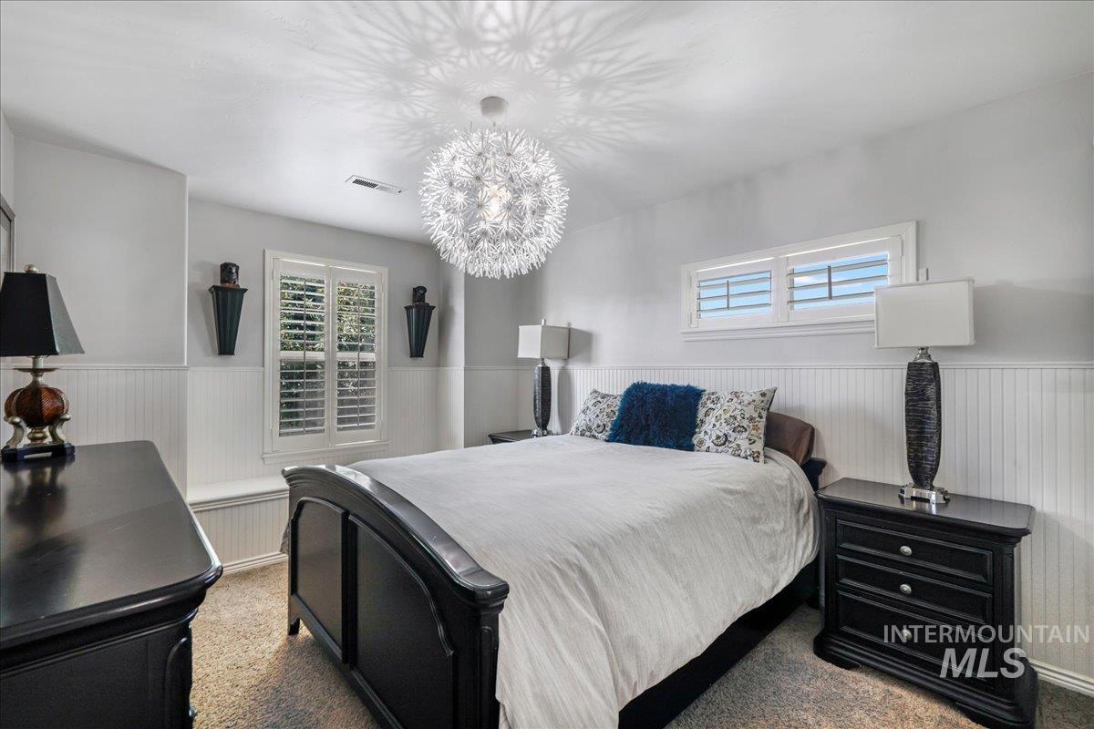 2757 Carriage Way Property Photo 36