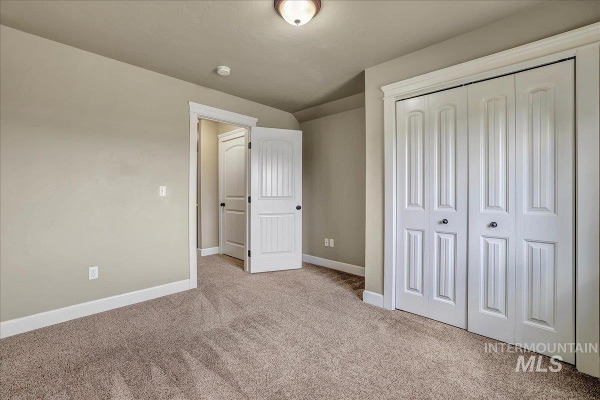 2137 Settlers Ln Property Photo 25