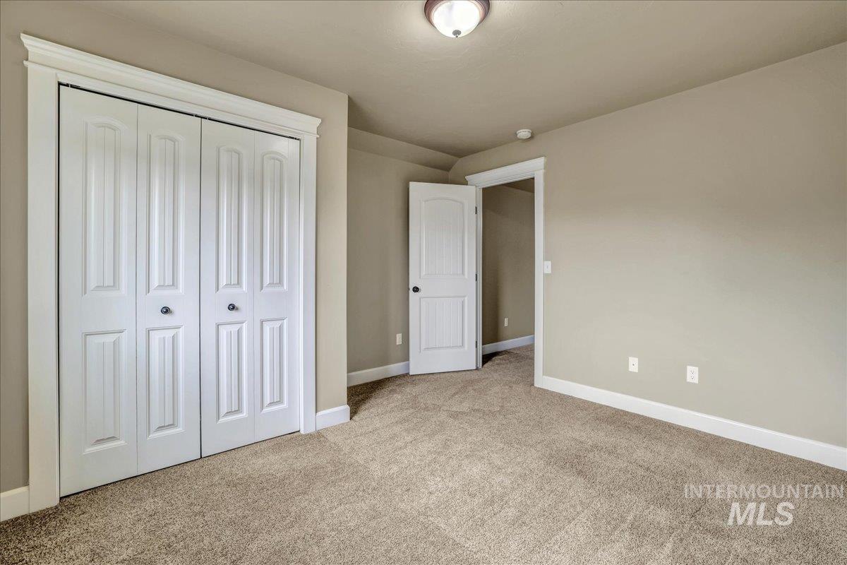 2137 Settlers Ln Property Photo 31