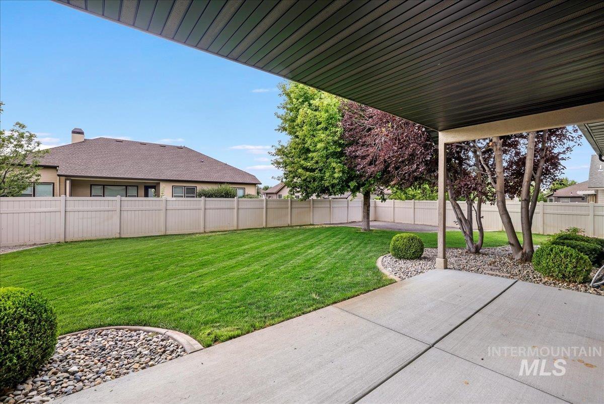 2137 Settlers Ln Property Photo 38