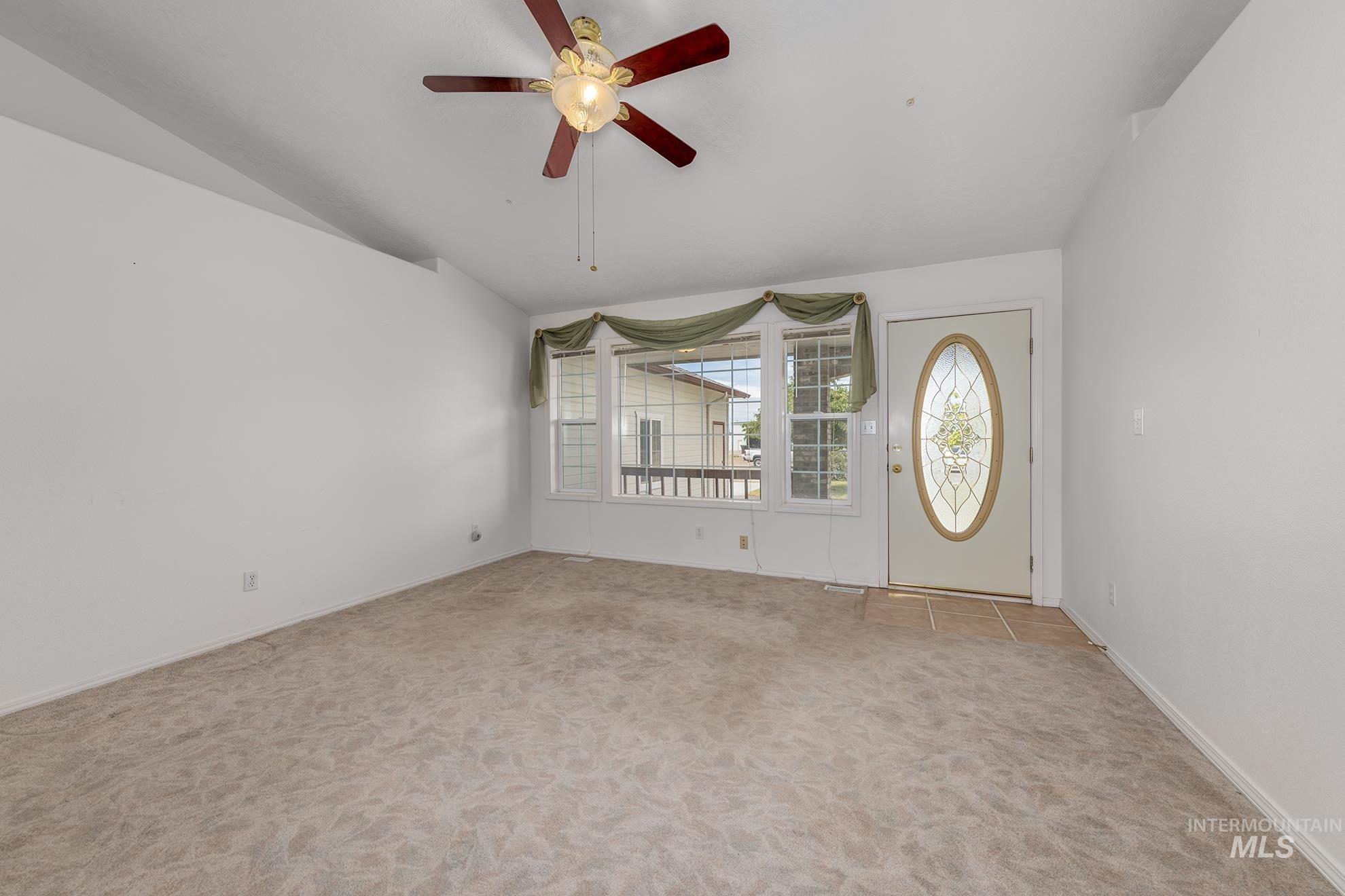 803 Ehrgood Ave Property Photo 8