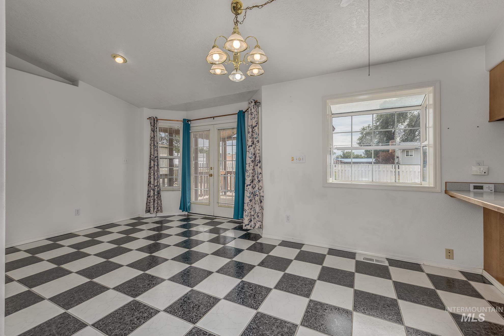 803 Ehrgood Ave Property Photo 10