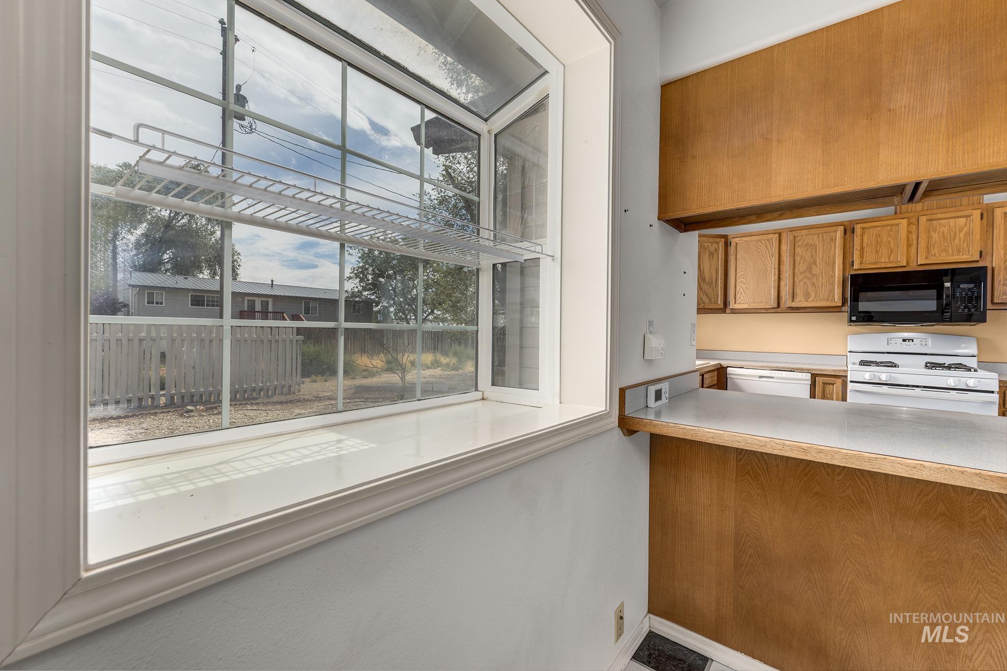 803 Ehrgood Ave Property Photo 13