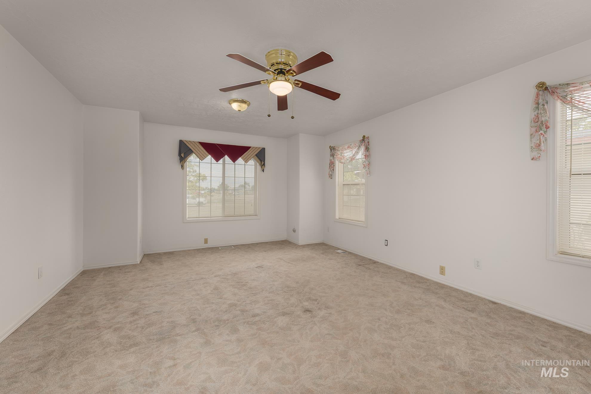 803 Ehrgood Ave Property Photo 19