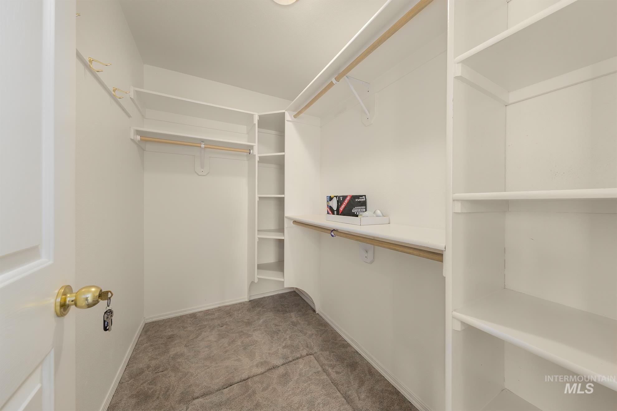 803 Ehrgood Ave Property Photo 21