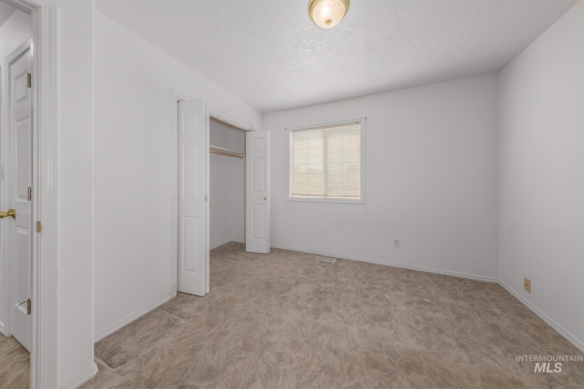 803 Ehrgood Ave Property Photo 32