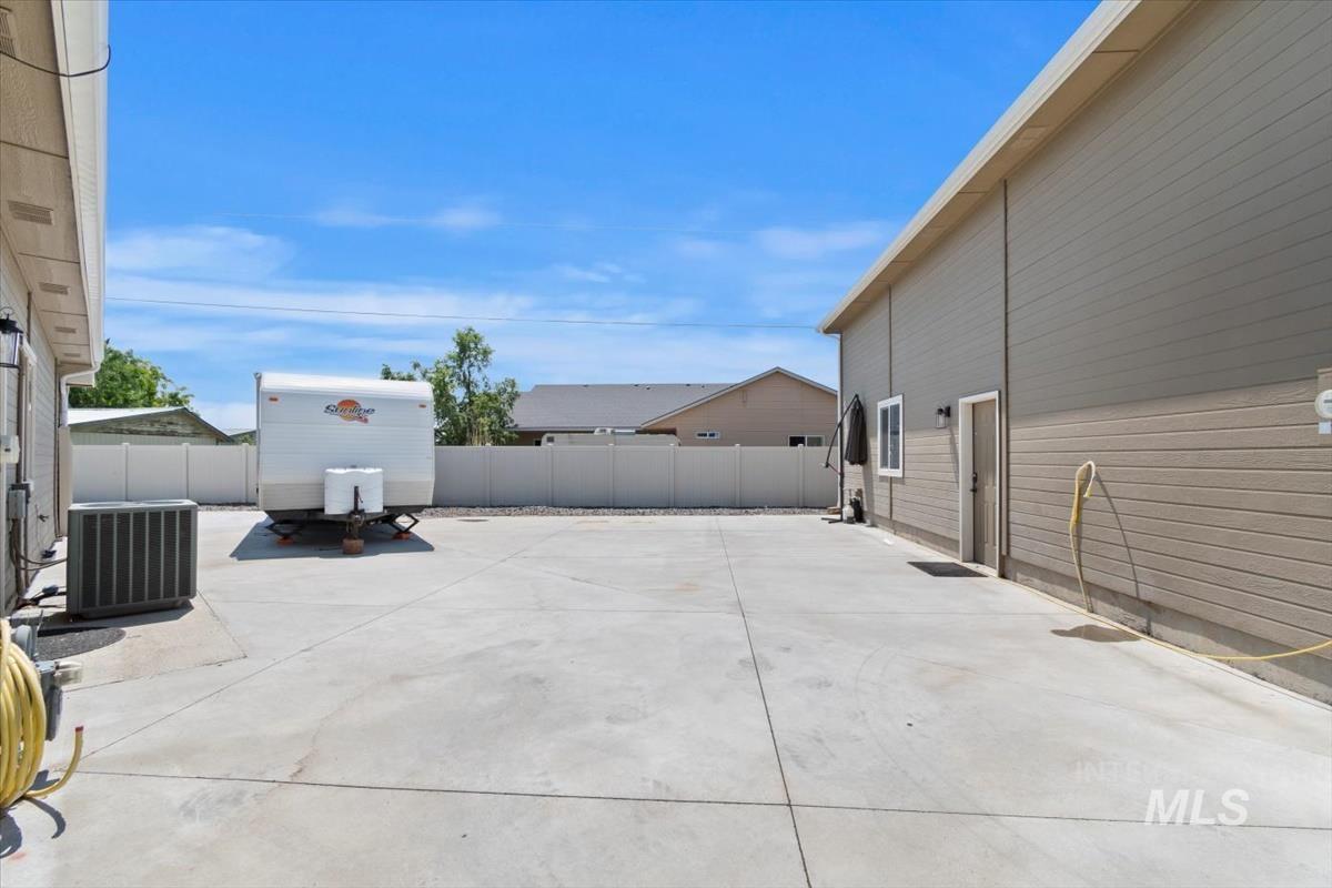 2630 Dogwood Ave Property Photo 39