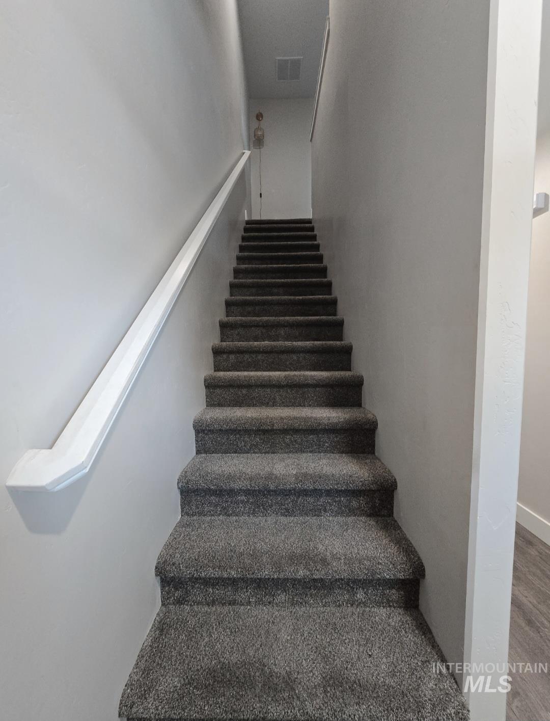 900 E 20th Property Photo 11