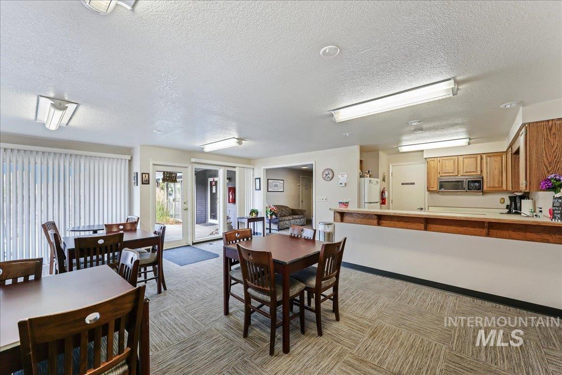 8453 W Cascade Lane Property Photo 7