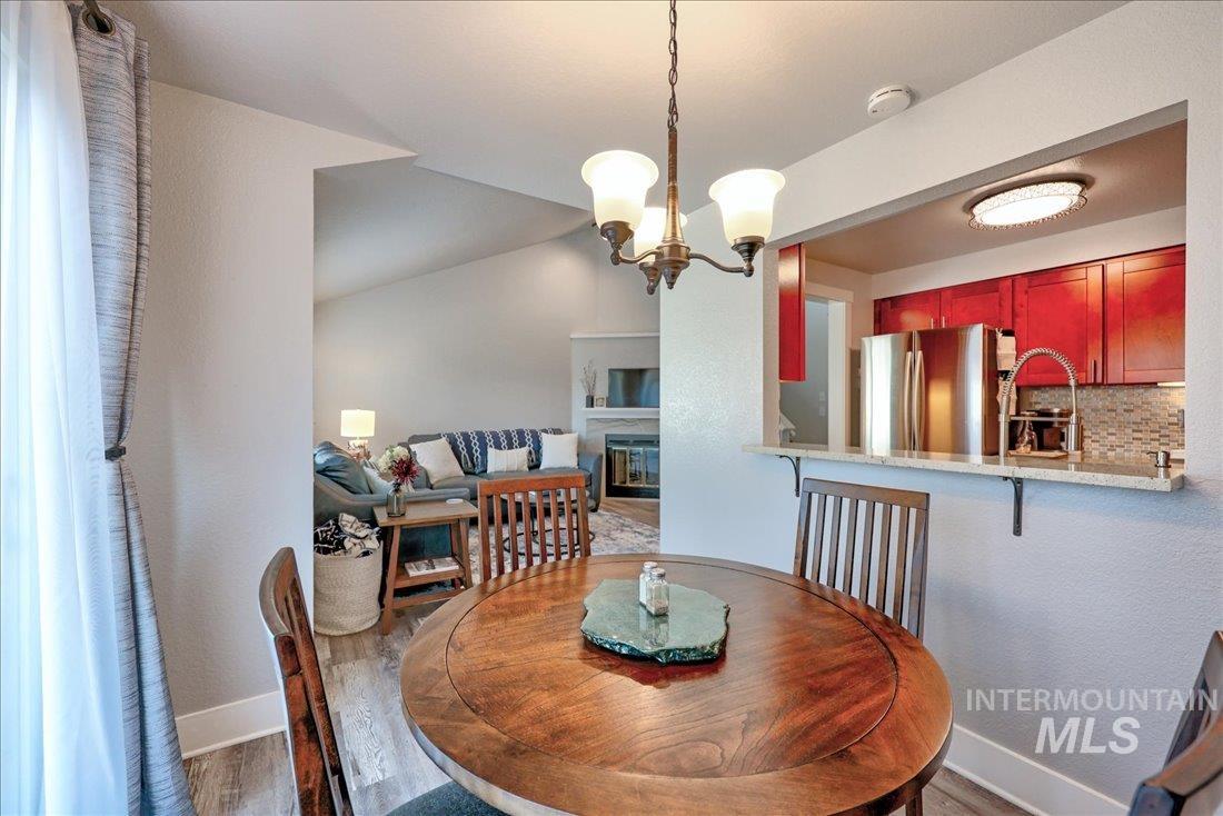 8453 W Cascade Lane Property Photo 9