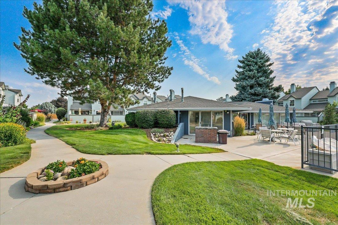 8453 W Cascade Lane Property Photo 23