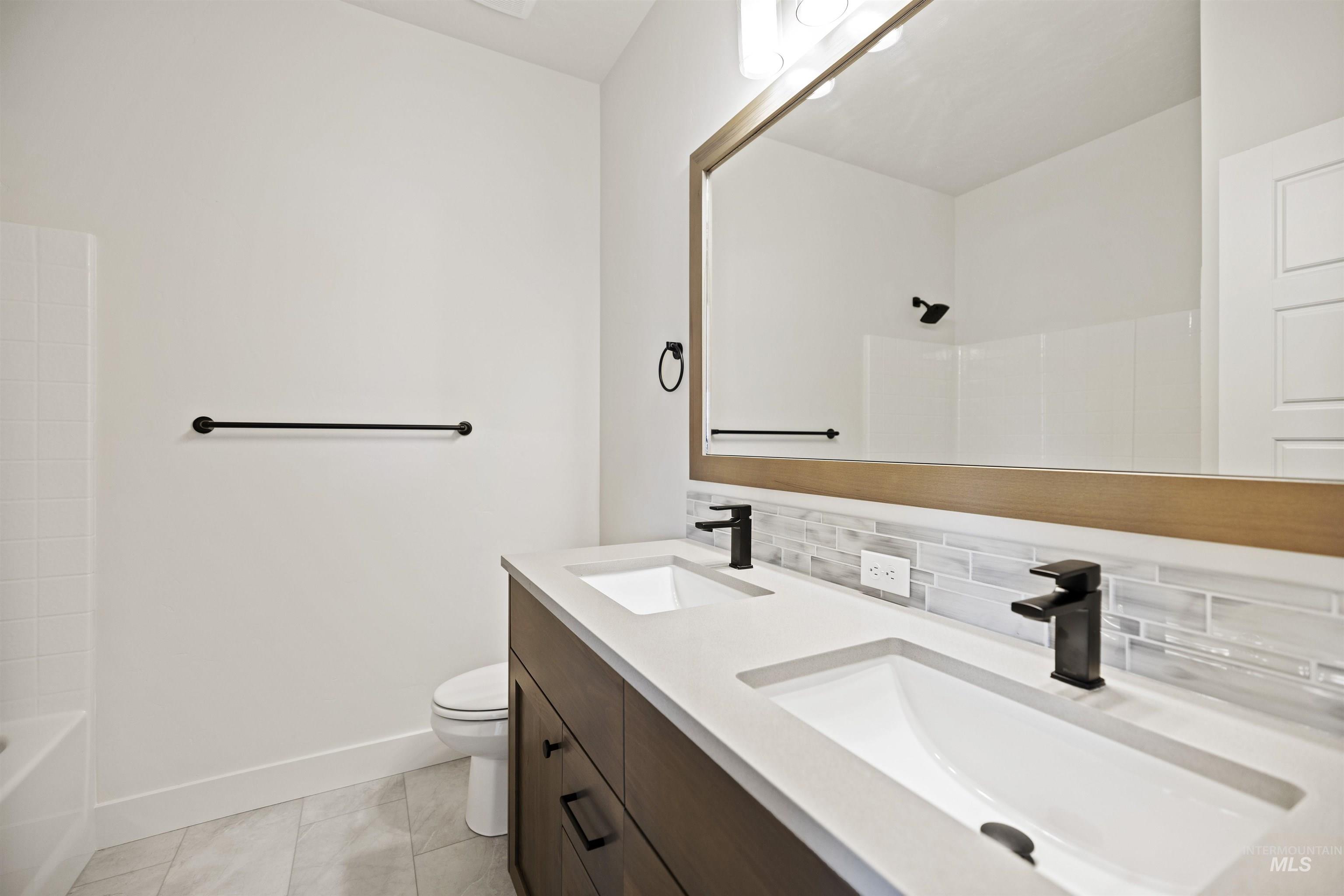 3515 S El Rio Property Photo 33