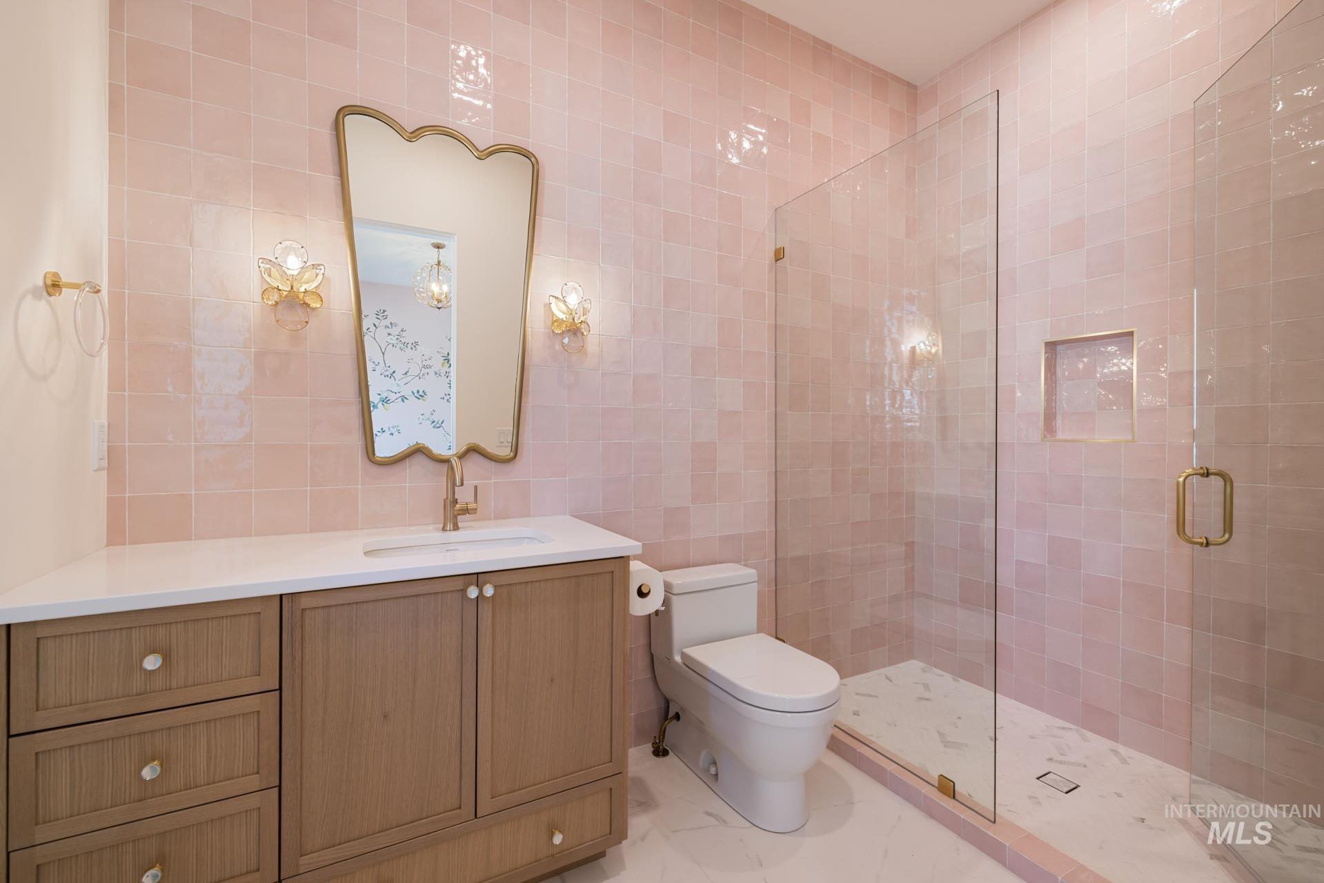 243 N Burgundy Rose Lane Property Photo 11