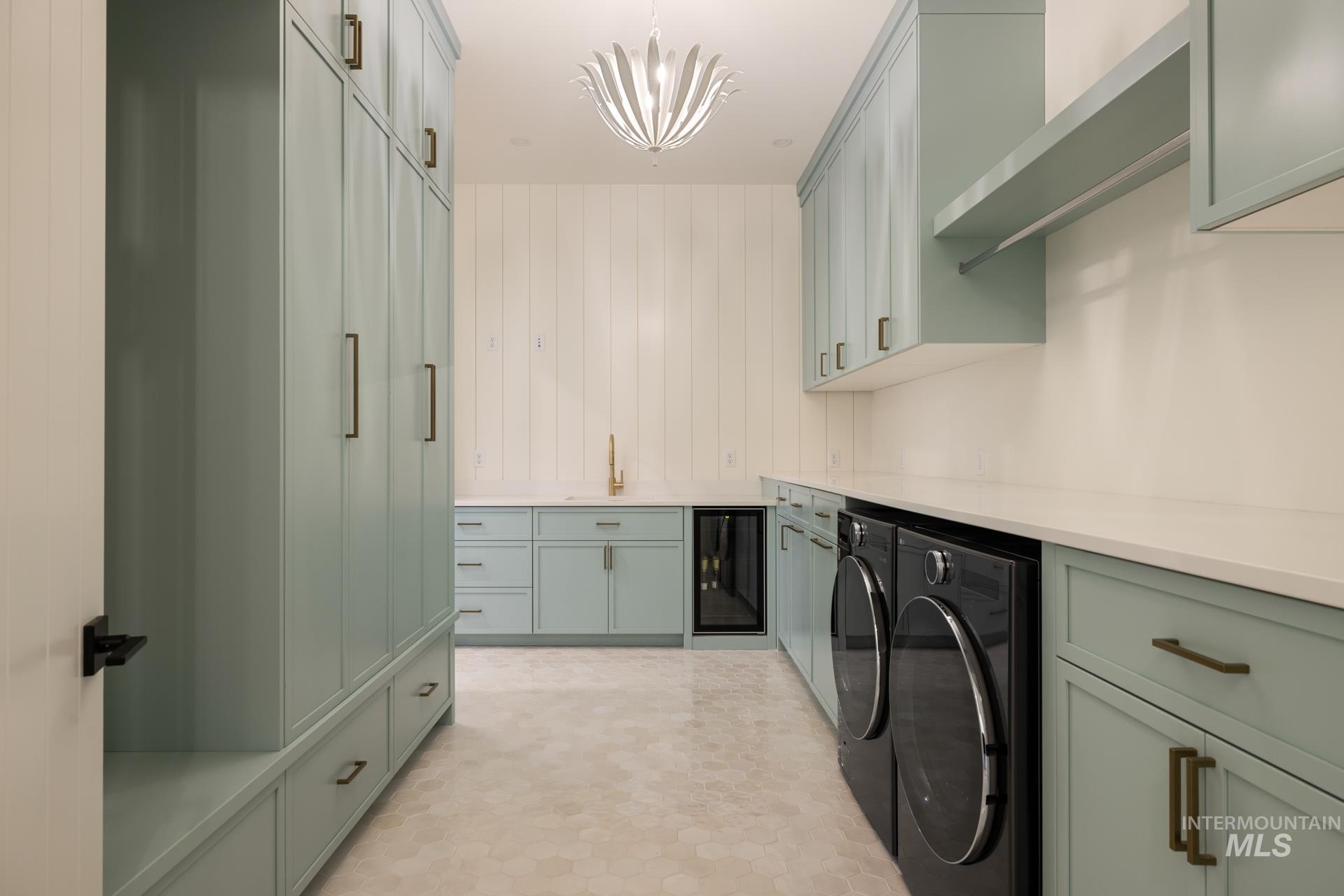 243 N Burgundy Rose Lane Property Photo 12