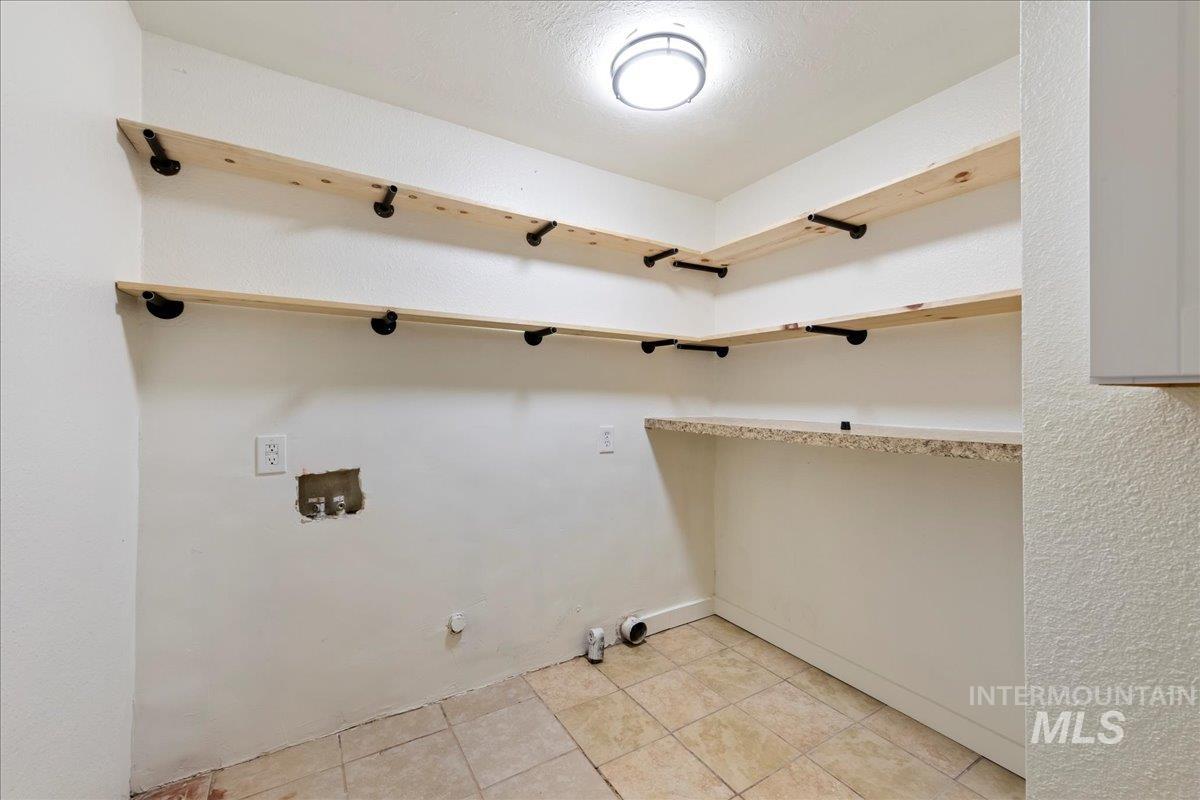 14490 & 14492 Sand Hollow Road Property Photo 26