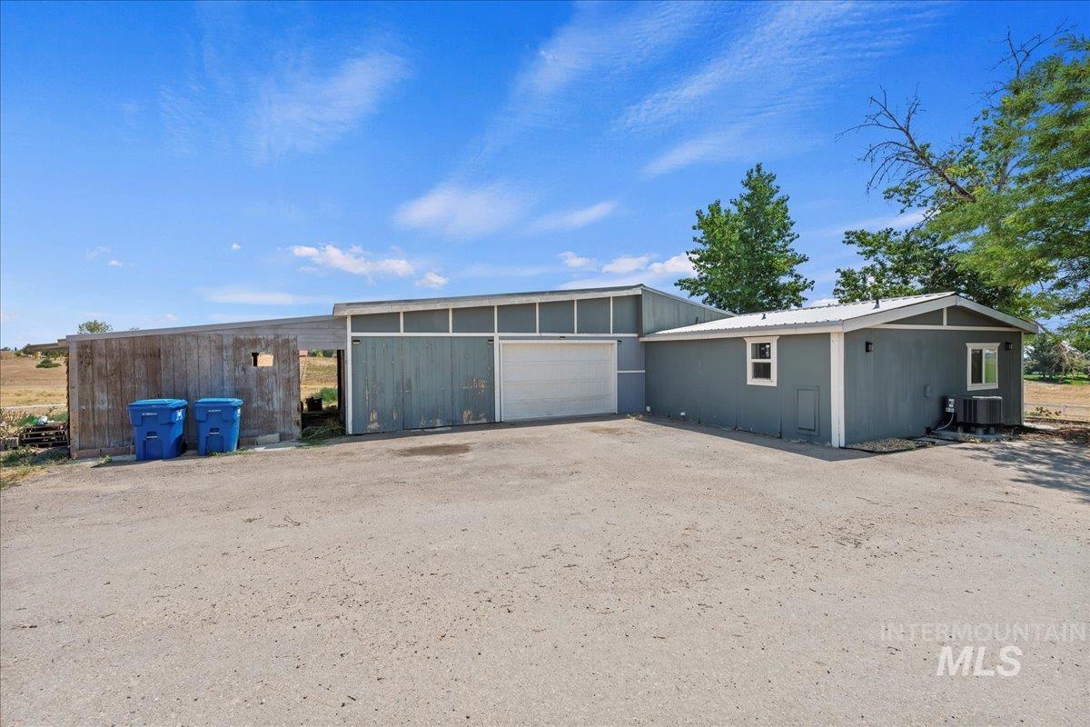 14490 & 14492 Sand Hollow Road Property Photo 30