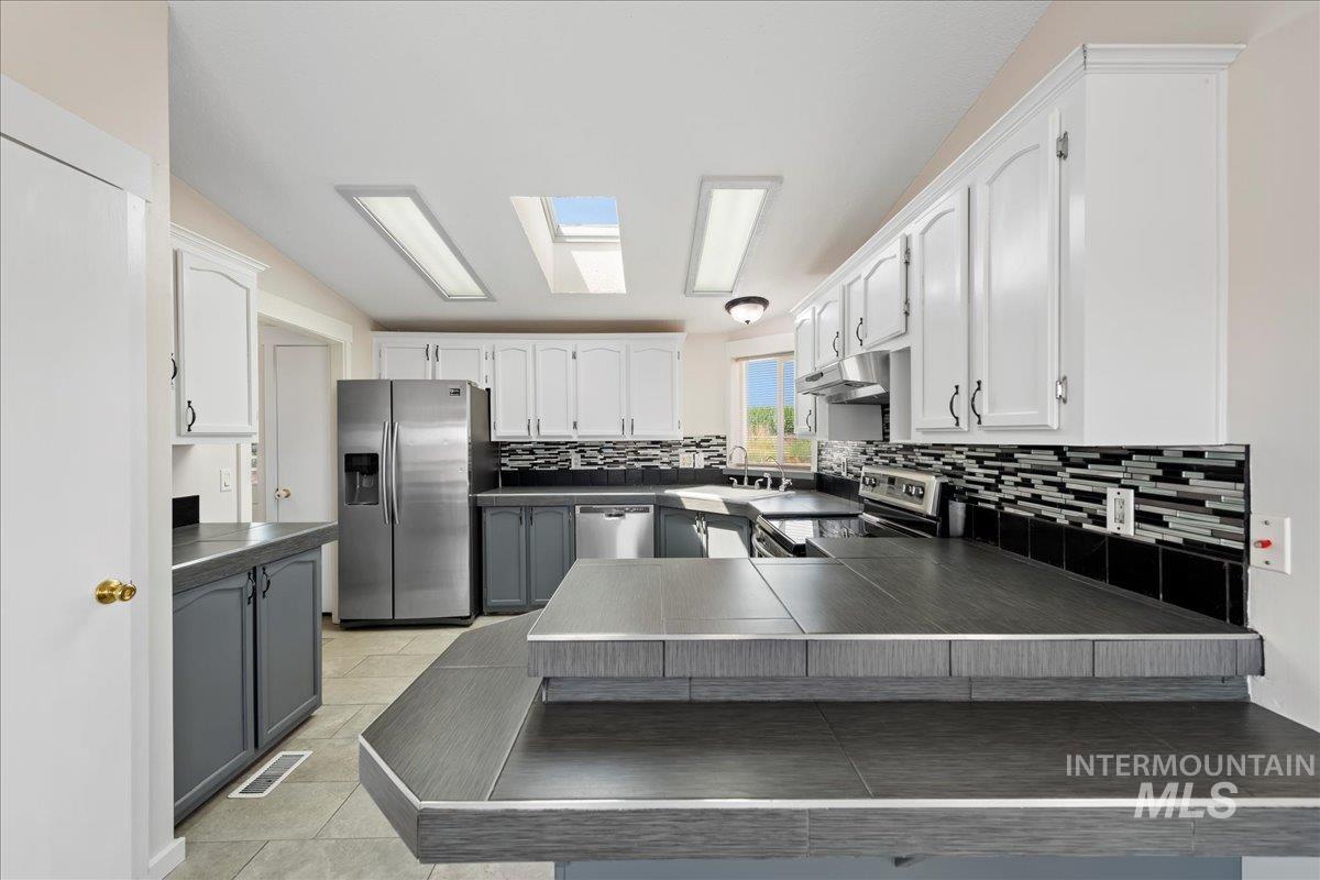 14490 & 14492 Sand Hollow Road Property Photo 38