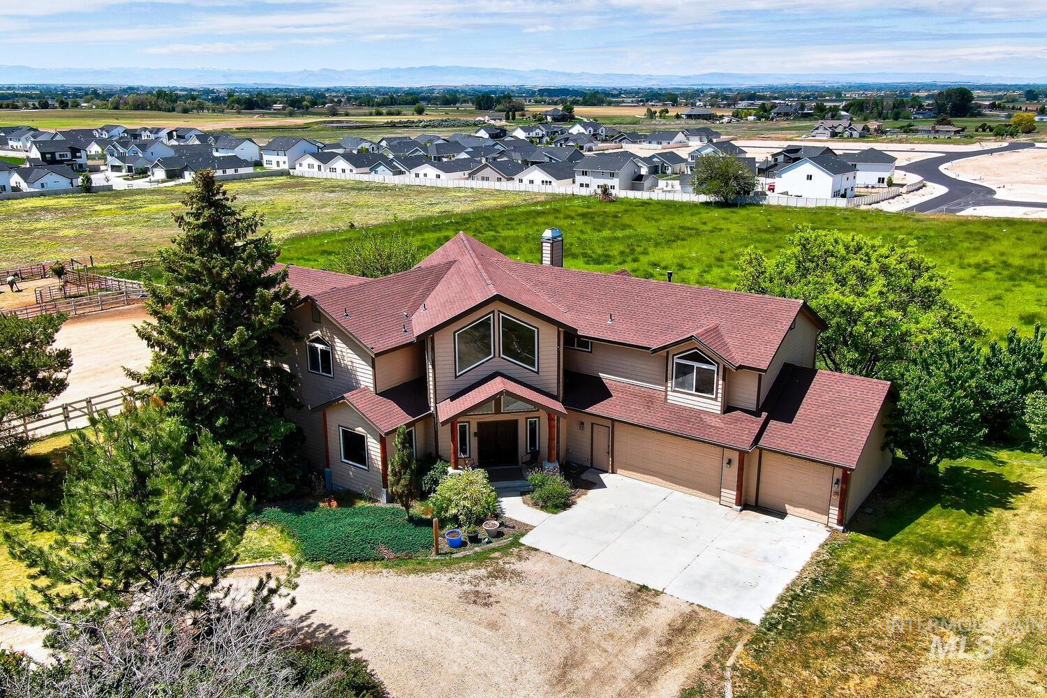 5377 Ten Mile Property Photo 5