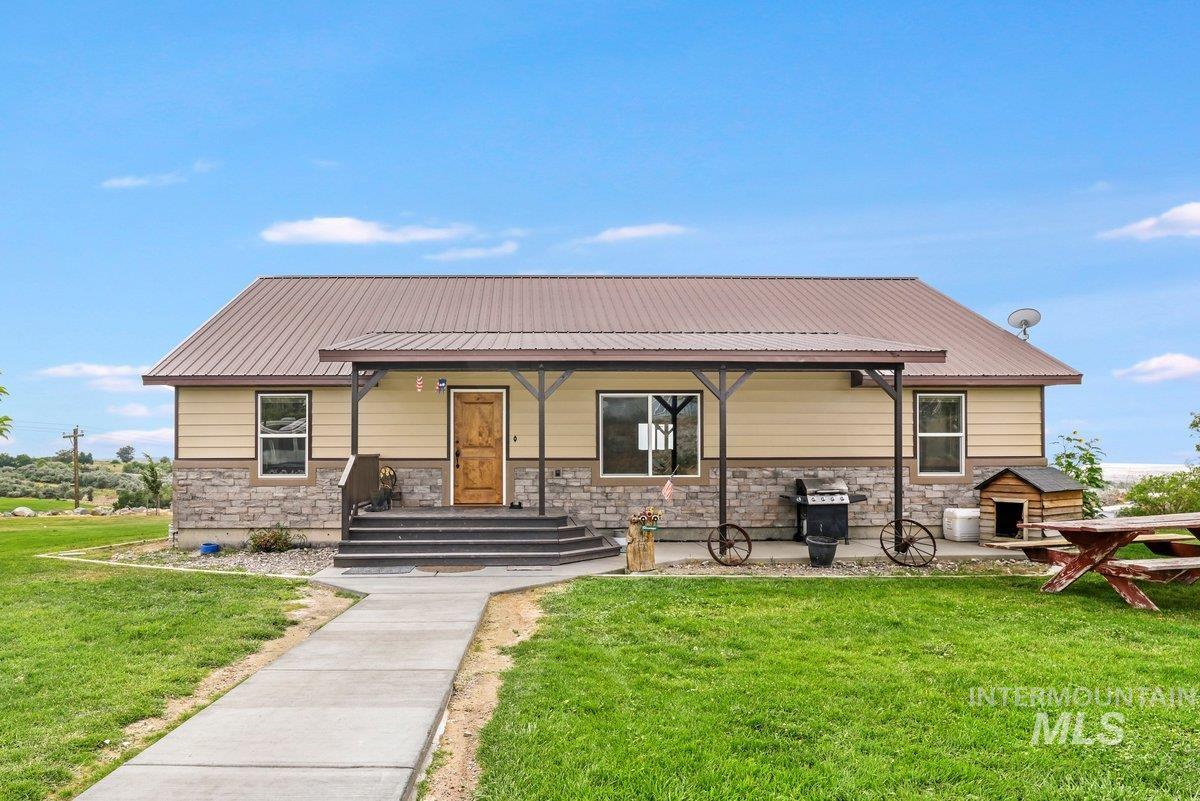 4232 N 1325 E Property Photo 7