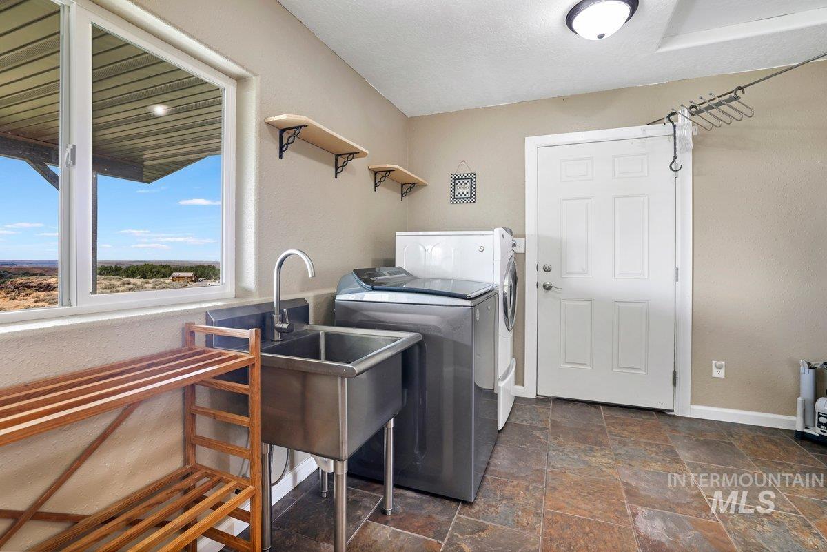 4232 N 1325 E Property Photo 14