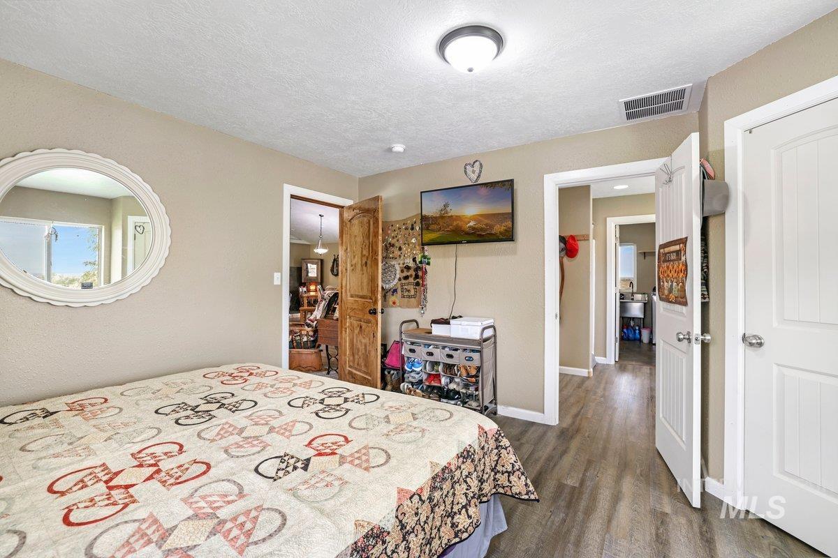 4232 N 1325 E Property Photo 23