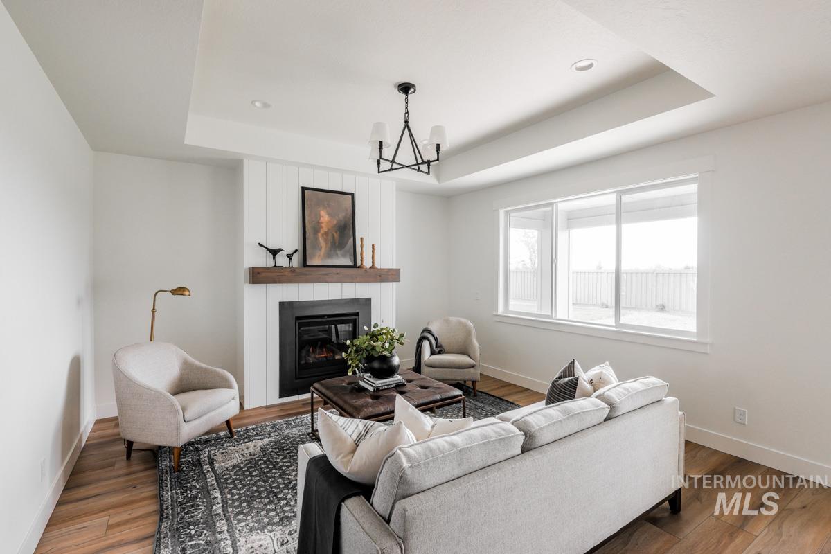 10363 Stony Oak St. Property Photo 8