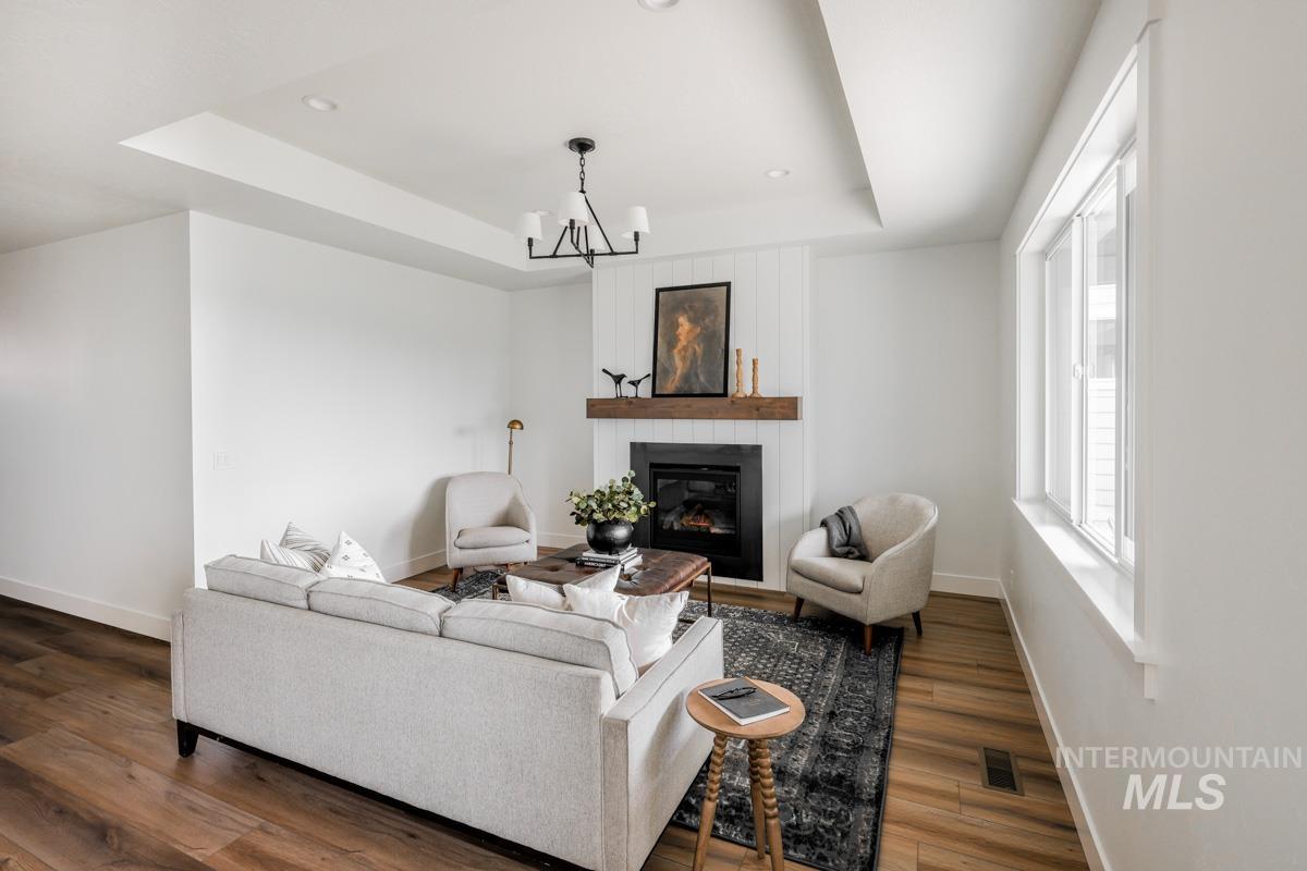 10363 Stony Oak St. Property Photo 11