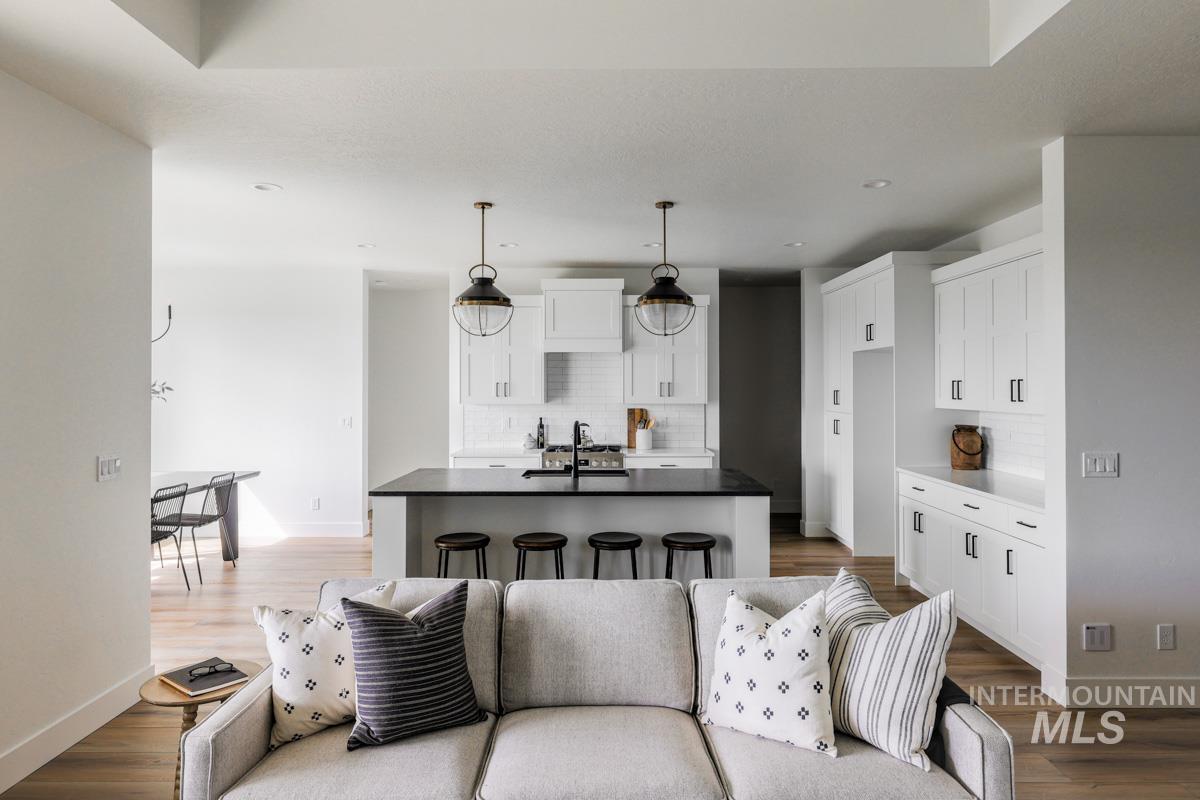 10363 Stony Oak St. Property Photo 14