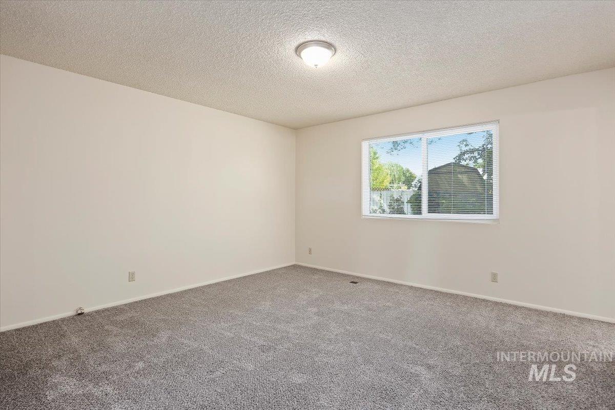 551 Park Meadows Circle Property Photo 19